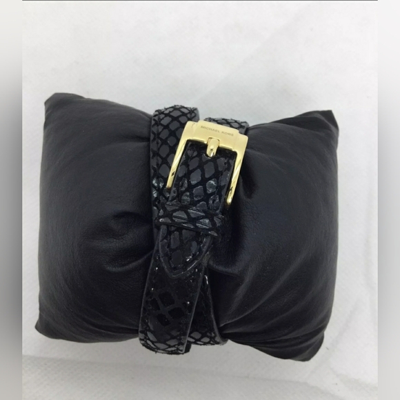 Michael Kors MK Slim Leather Runway Wrap Around Watch for Women (parts/repair) - Picture 4 of 6